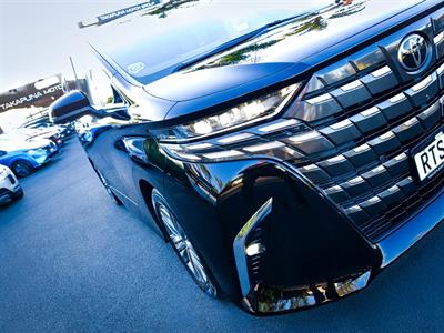 2023 Toyota Alphard - Thumbnail