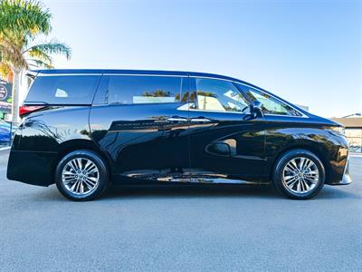 2023 Toyota Alphard - Thumbnail