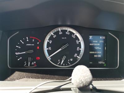 2025 Toyota Hiace - Thumbnail