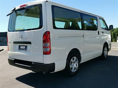 2025 Toyota Hiace - Thumbnail