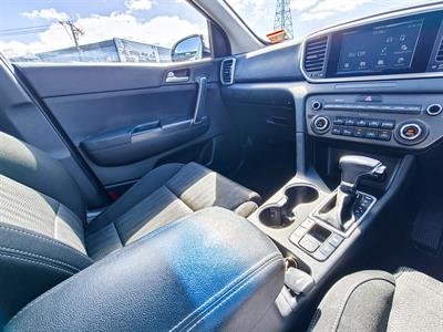 2019 Kia Sportage - Thumbnail