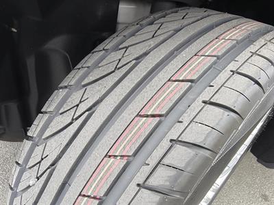 2017 Land Rover Range Rover - Thumbnail