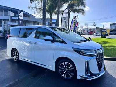 2023 Toyota Alphard - Thumbnail