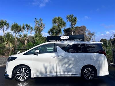 2023 Toyota Alphard - Thumbnail