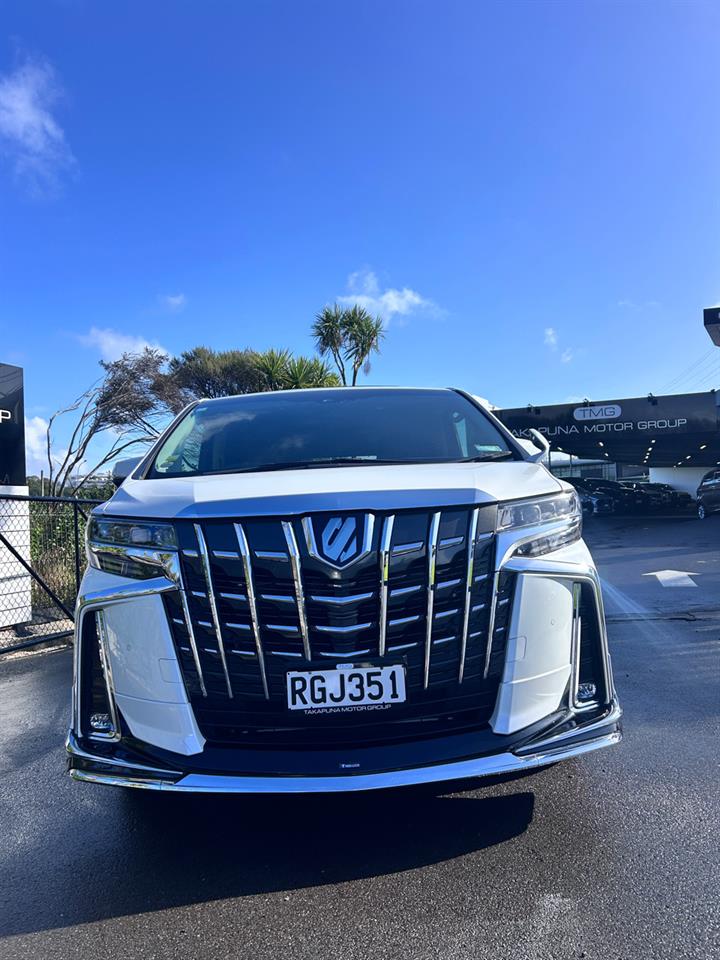 2023 Toyota Alphard