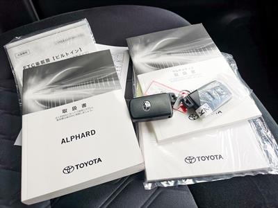 2020 Toyota Alphard - Thumbnail