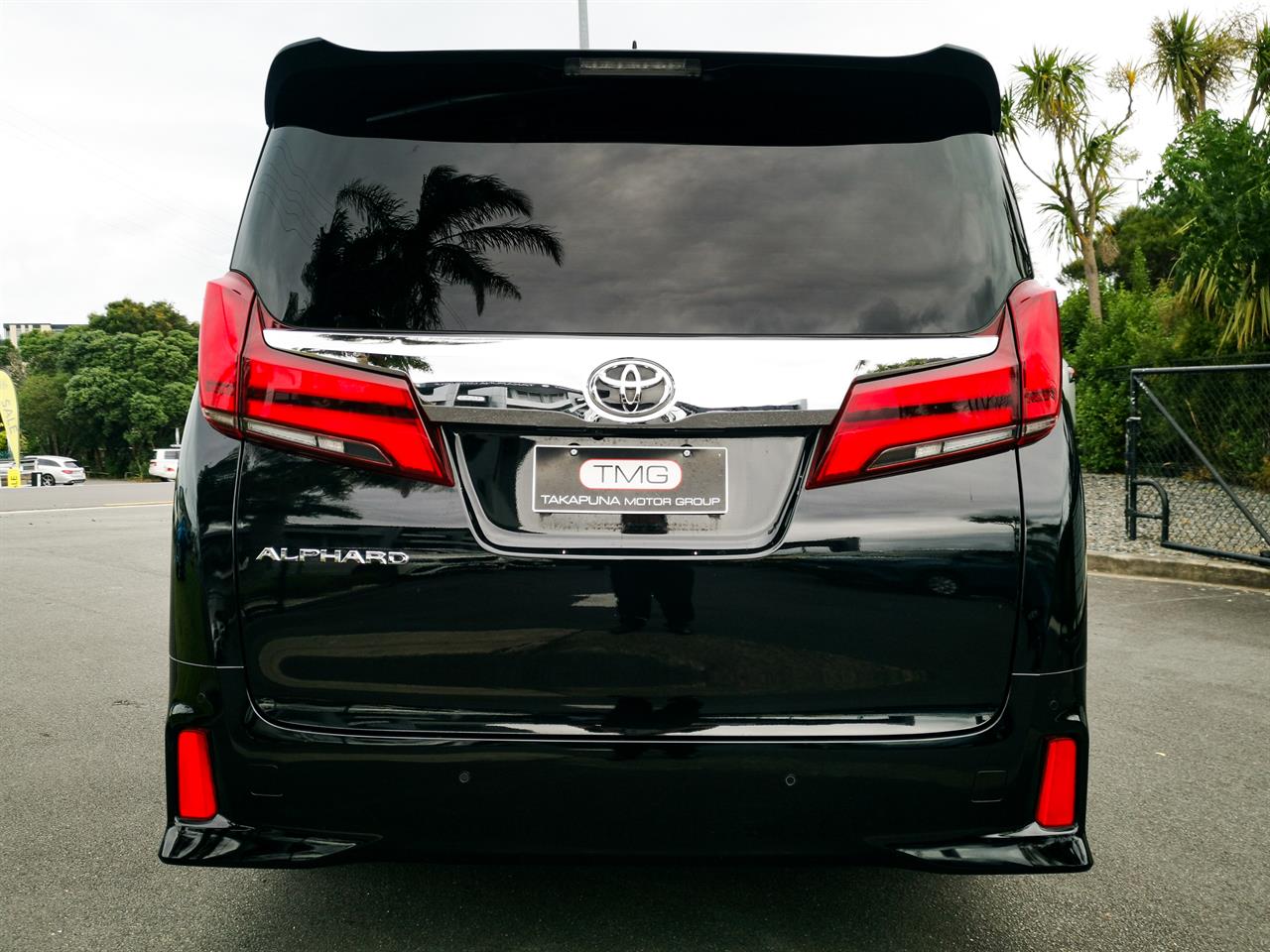 2020 Toyota Alphard