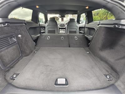 2018 Land Rover Range Rover Evoque - Thumbnail