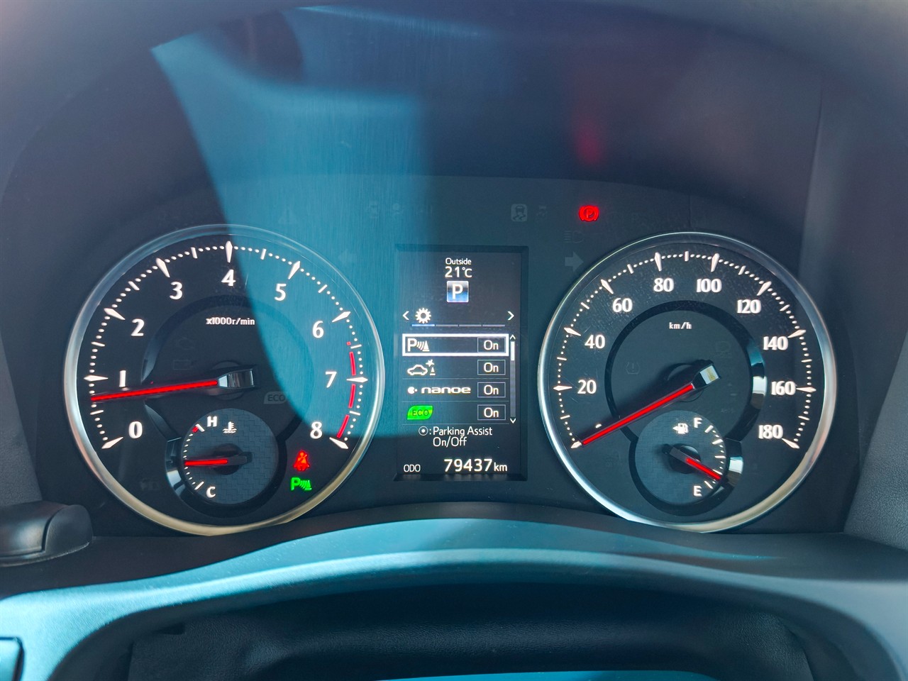 2015 Toyota Vellfire