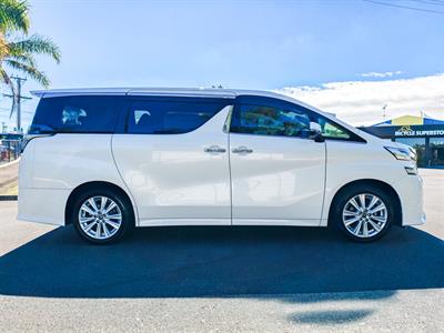 2015 Toyota Vellfire - Thumbnail