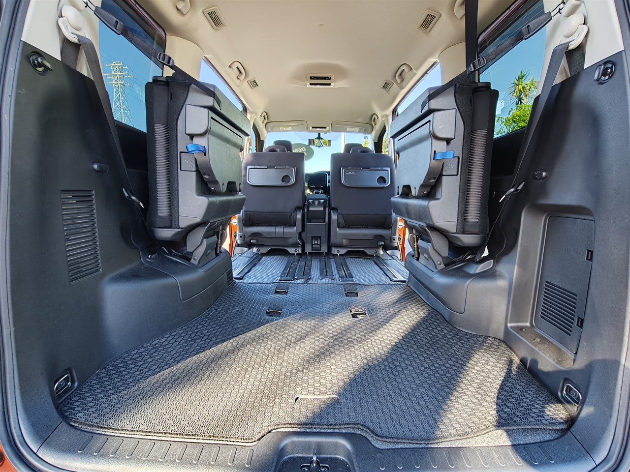 2022 Nissan Serena