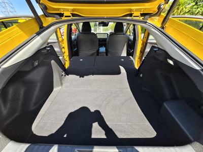 2023 Toyota Prius - Thumbnail