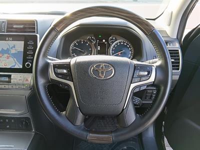 2022 Toyota Landcruiser Prado - Thumbnail