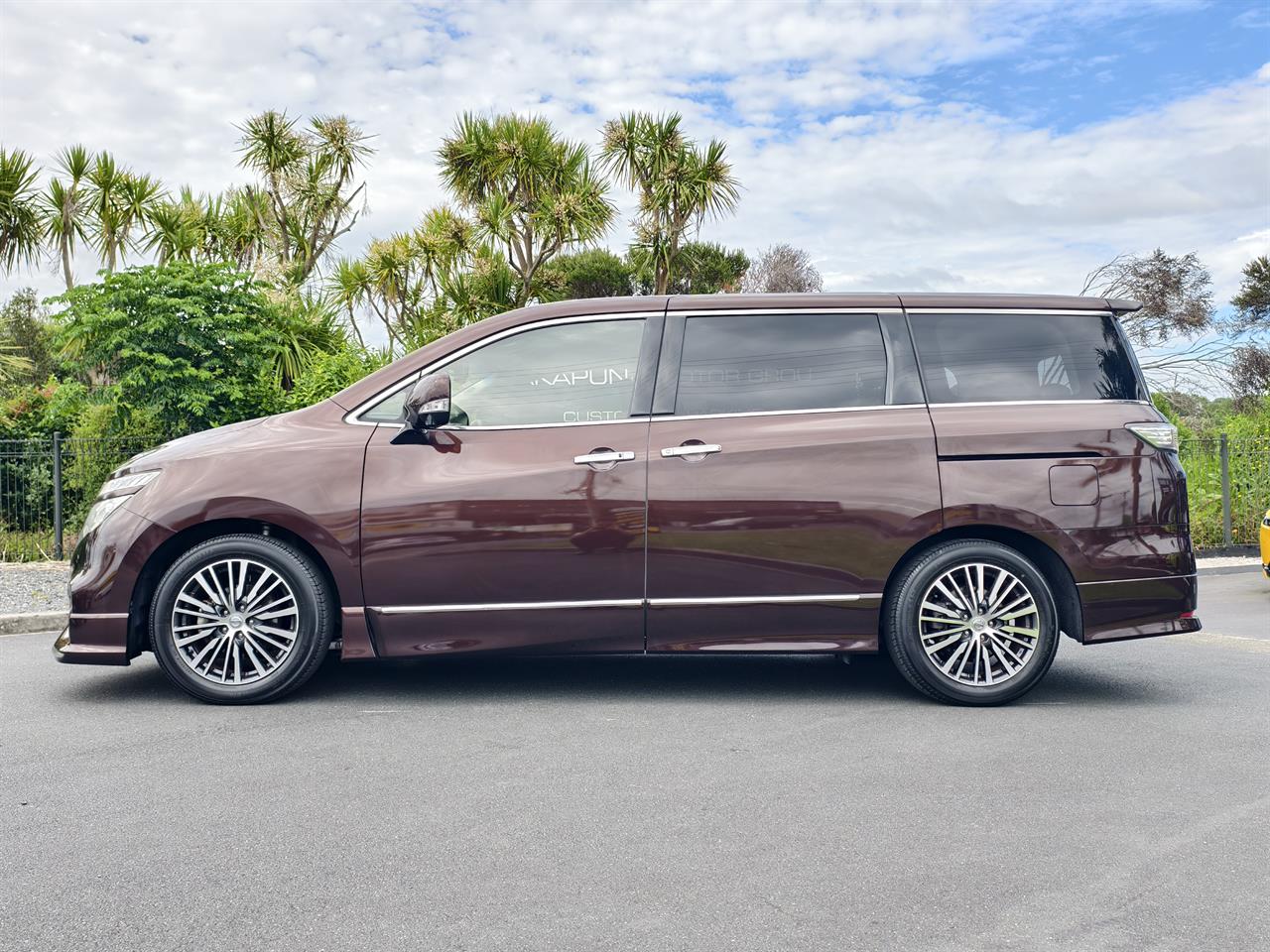 2019 Nissan Elgrand