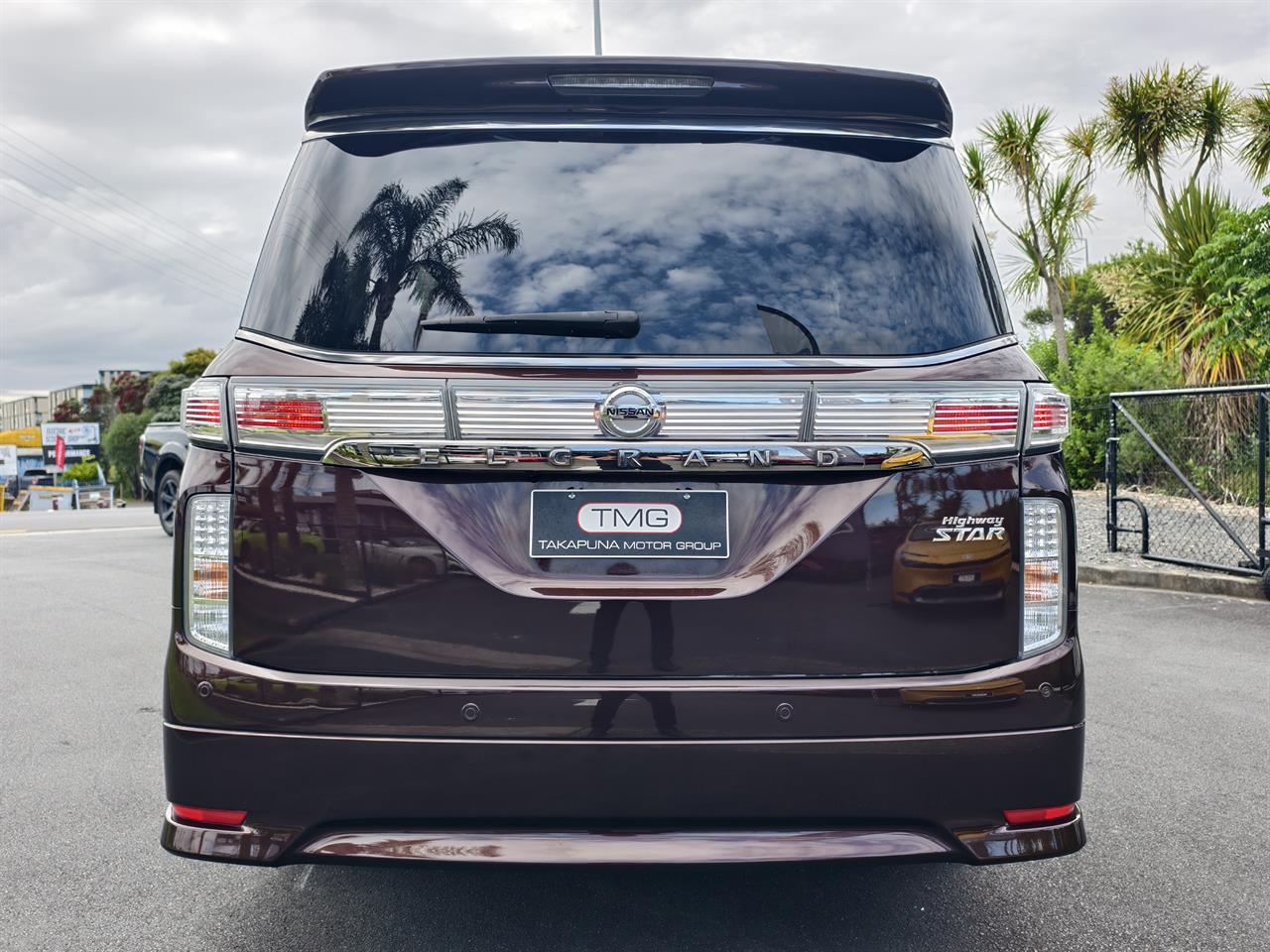 2019 Nissan Elgrand