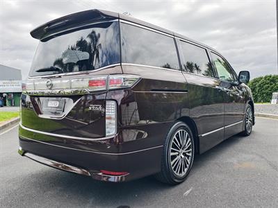 2019 Nissan Elgrand - Thumbnail