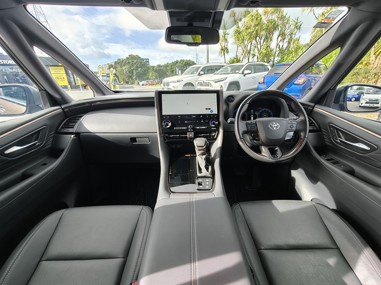 2024 Toyota Alphard