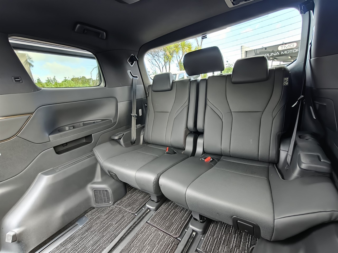 2024 Toyota Alphard