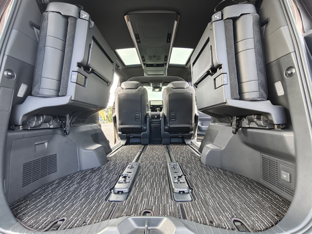 2024 Toyota Alphard