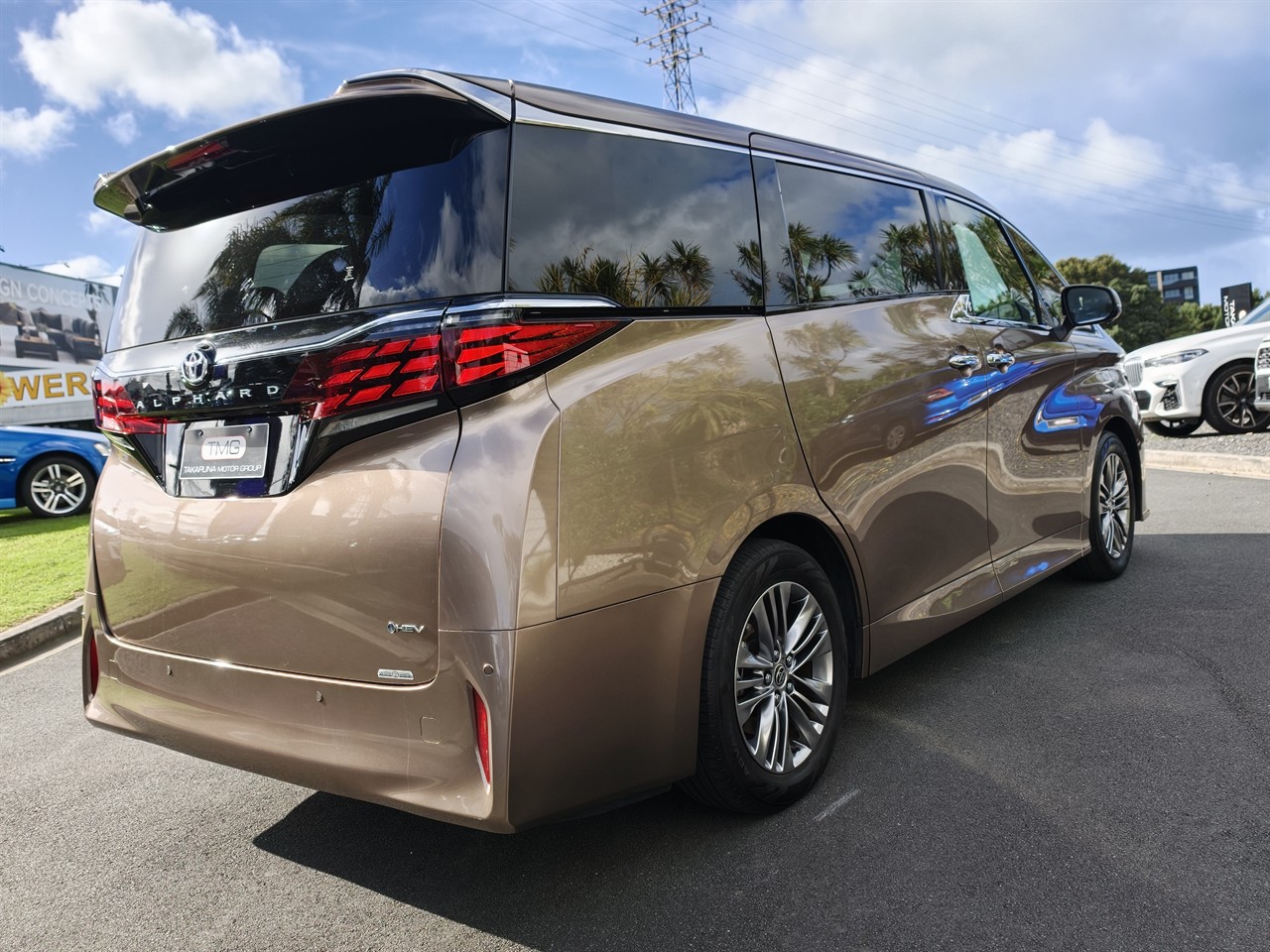 2024 Toyota Alphard