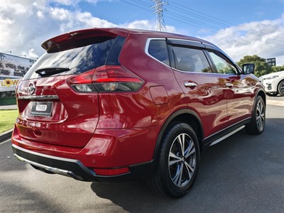 2018 Nissan X-Trail - Thumbnail