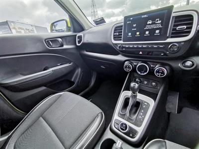 2020 Hyundai Venue - Thumbnail
