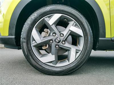 2020 Hyundai Venue - Thumbnail