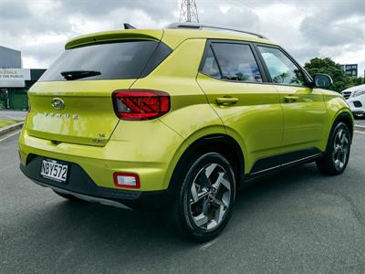 2020 Hyundai Venue - Thumbnail