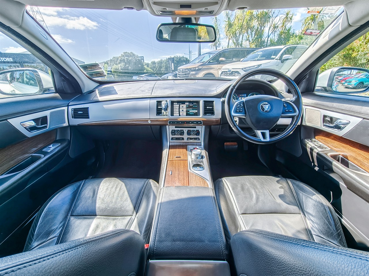 2015 Jaguar XF