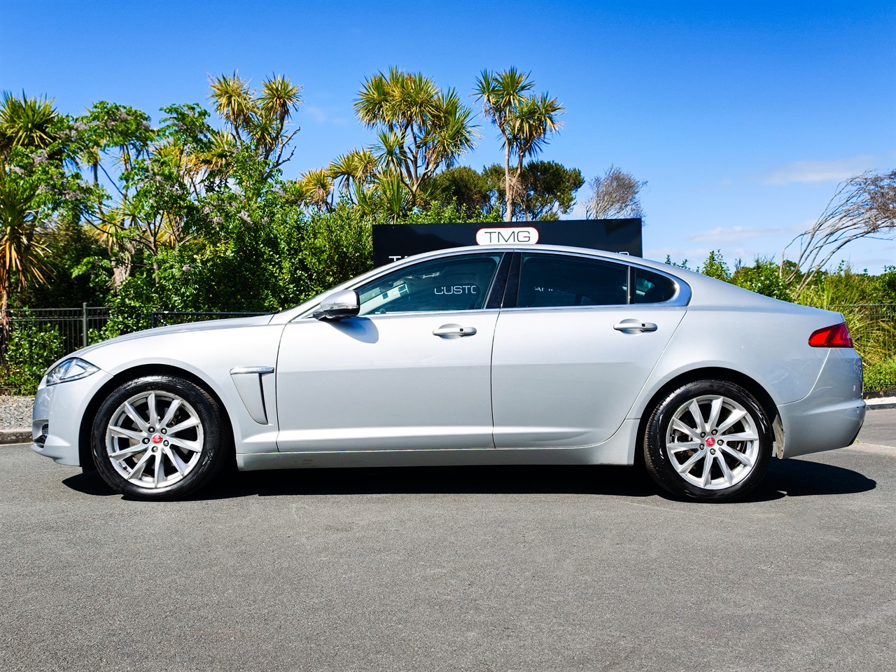 2015 Jaguar XF