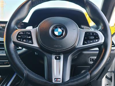 2020 BMW X7 - Thumbnail