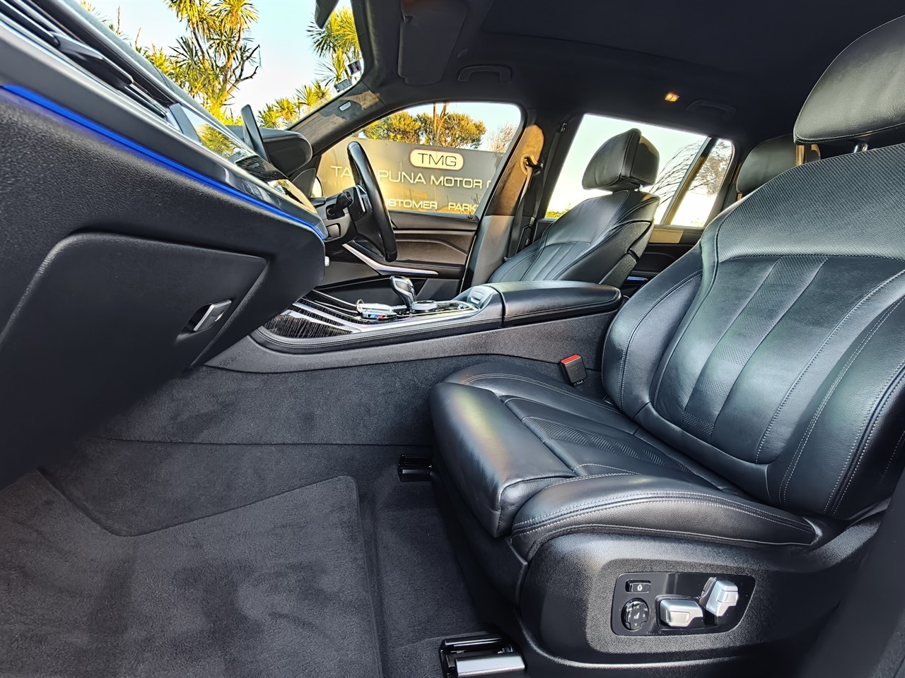 2020 BMW X7