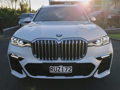 2020 BMW X7 - Thumbnail