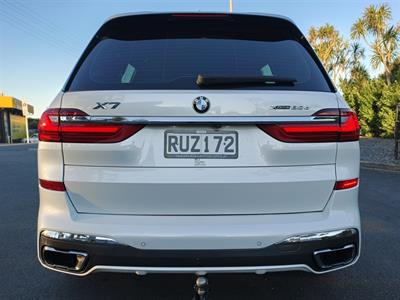 2020 BMW X7 - Thumbnail