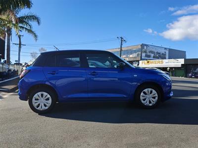2024 Suzuki Swift - Thumbnail