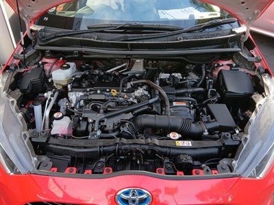 2020 Toyota Yaris - Thumbnail