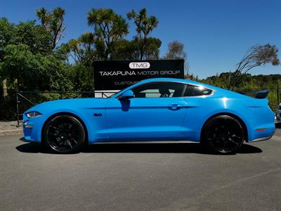 2022 Ford Mustang - Thumbnail