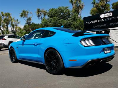 2022 Ford Mustang - Thumbnail