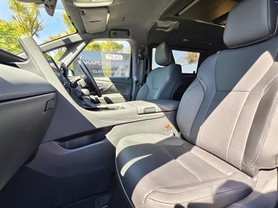 2025 Toyota Alphard - Thumbnail