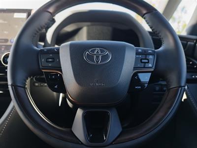 2026 Toyota Alphard - Thumbnail