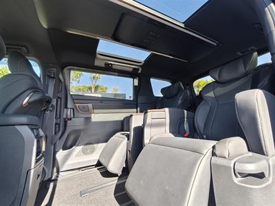 2026 Toyota Alphard - Thumbnail