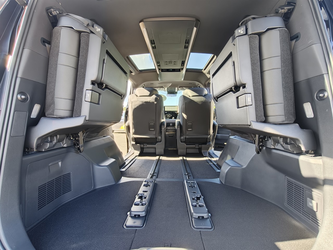 2026 Toyota Alphard
