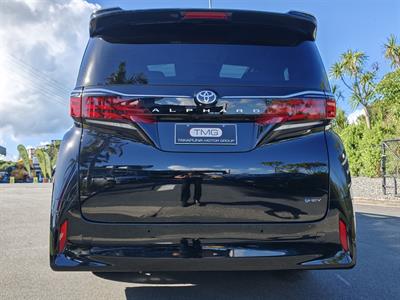 2026 Toyota Alphard - Thumbnail