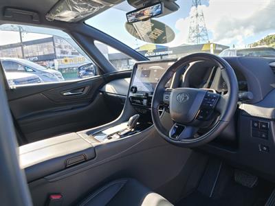 2026 Toyota Alphard - Thumbnail