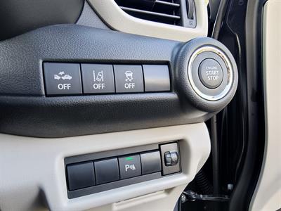 2024 Suzuki Swift - Thumbnail