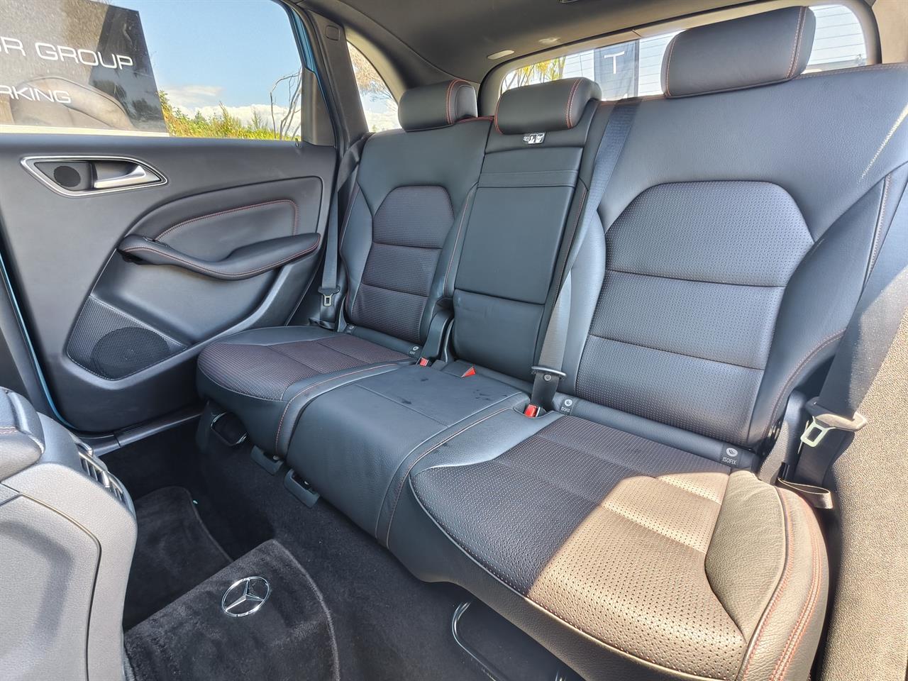 2015 Mercedes-Benz B 180