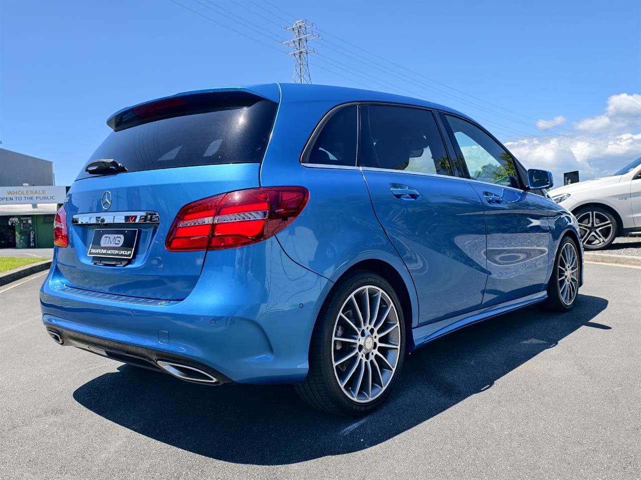 2015 Mercedes-Benz B 180
