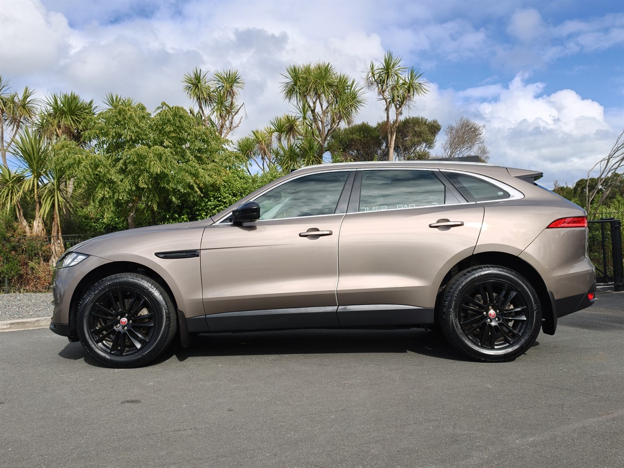 2017 Jaguar F-PACE