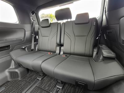 2026 Toyota Alphard - Thumbnail