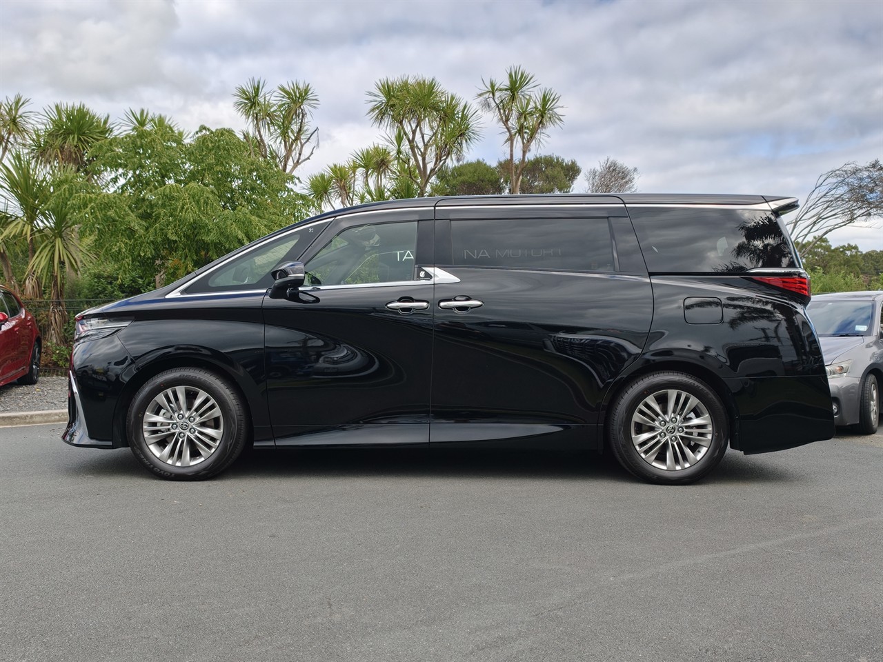 2026 Toyota Alphard